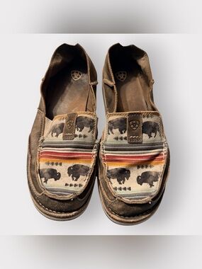 Ariat Women’s 11 Cruiser Buffalo Print Leather Slip On Loafers Western Shoes